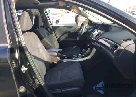 2016 Honda Accord Ex z USA, uszkodzony, nr VIN 1HGCR2F78GA157347